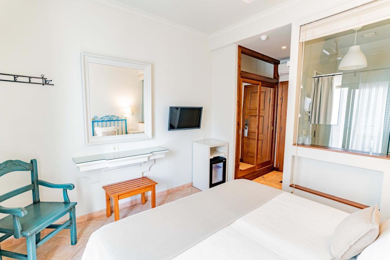 Hostal La Savina La Savina  Extérieur photo