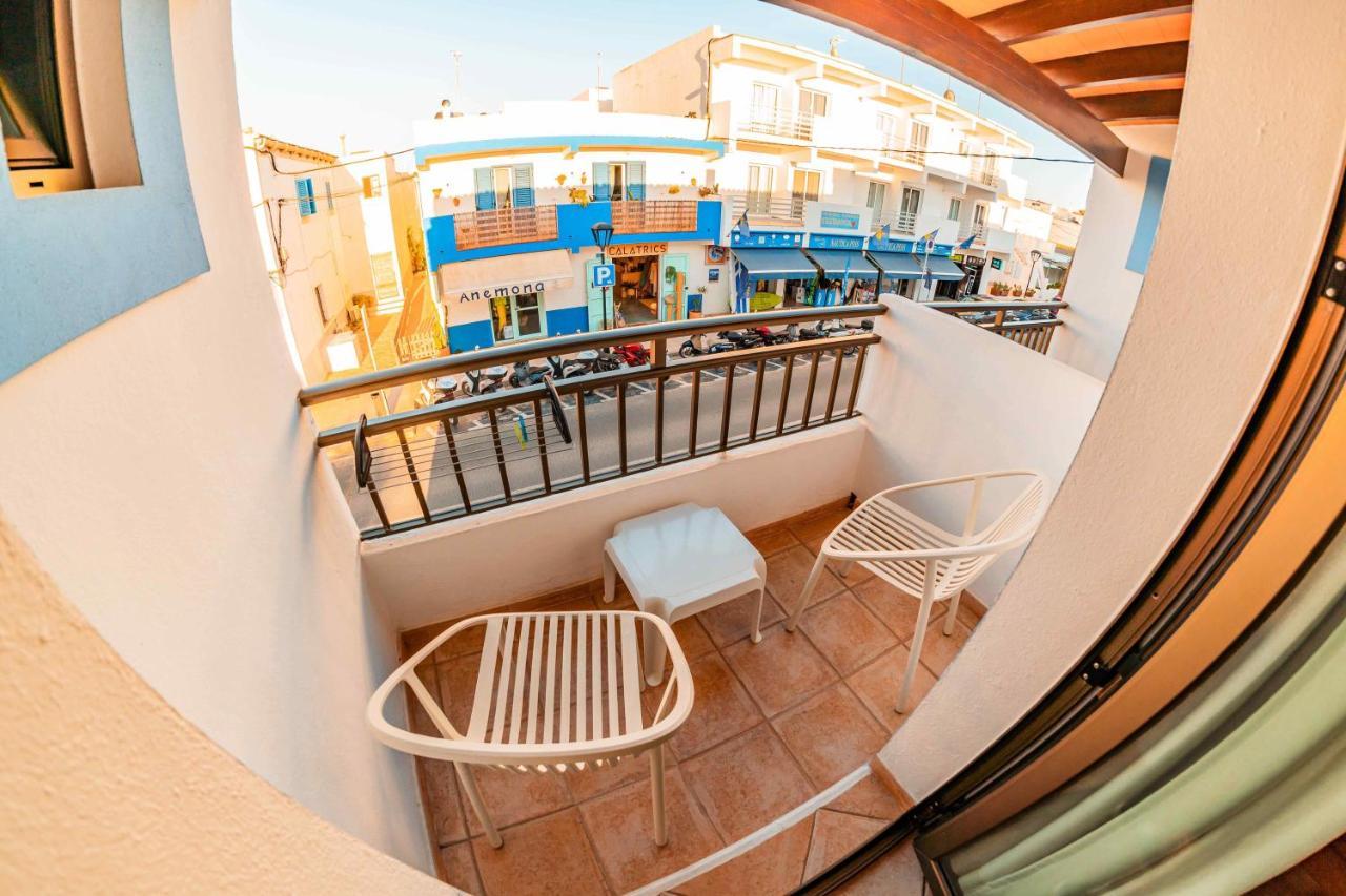 Hostal La Savina La Savina  Extérieur photo